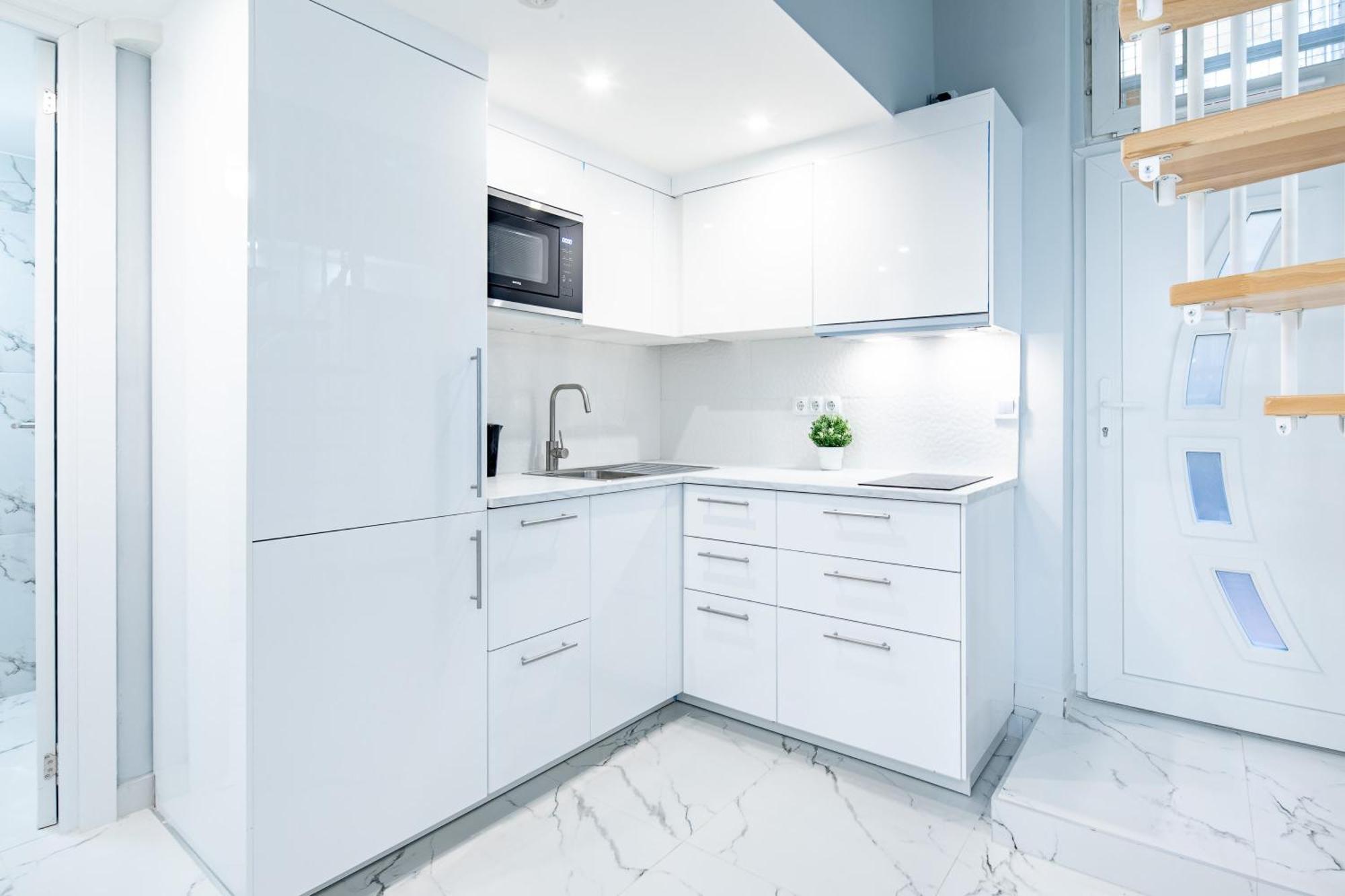 Super - Fresh And Modern Apartment *
