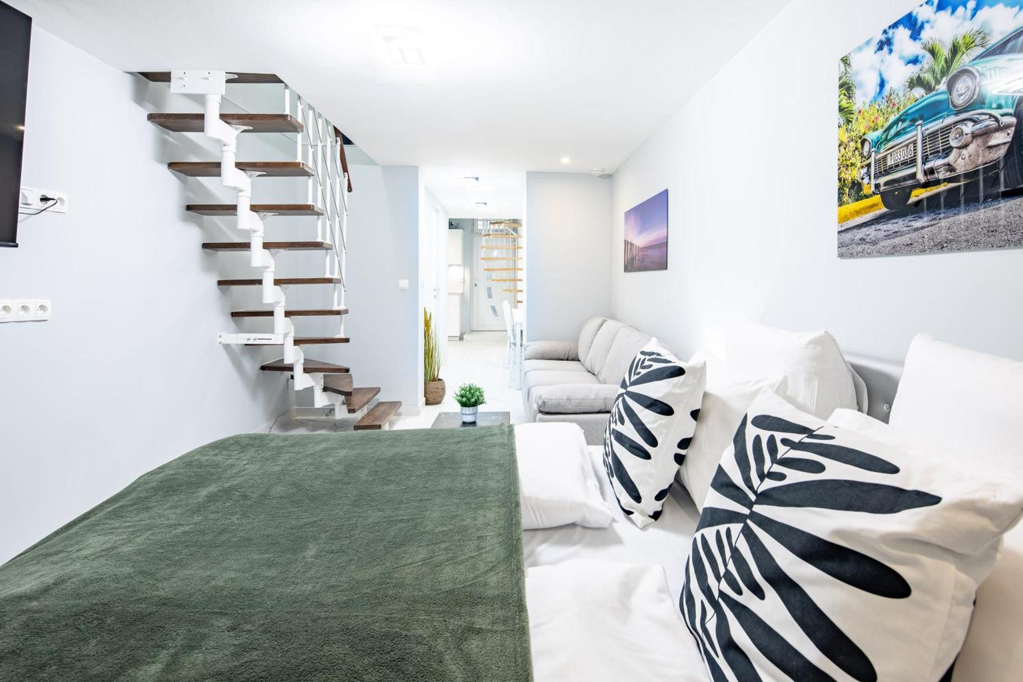 Super - Fresh And Modern Budapest